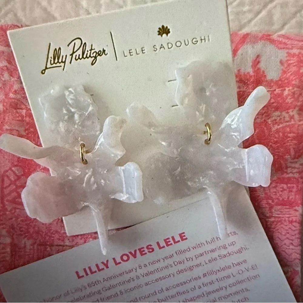 Lilly Pulitzer and Lele Sadoughi NWT earrings, hearts a flutter, white w/pouch